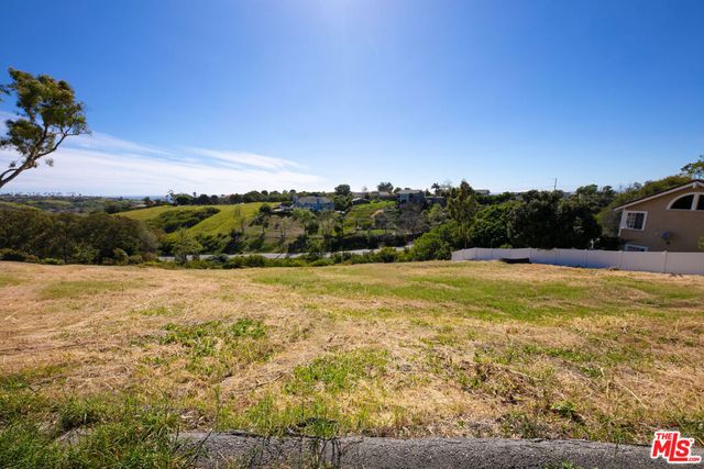 5942 Busch Drive, Malibu, CA 90265