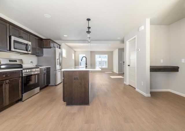 1149 Hickory Hills Drive, Sun Prairie, WI 53590