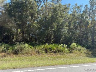 9864 W Dunnellon Road, Crystal River, FL 34428