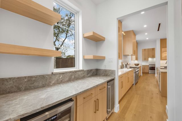 3739 Royal Lane, Dallas, TX 75229