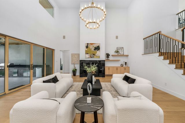 3739 Royal Lane, Dallas, TX 75229