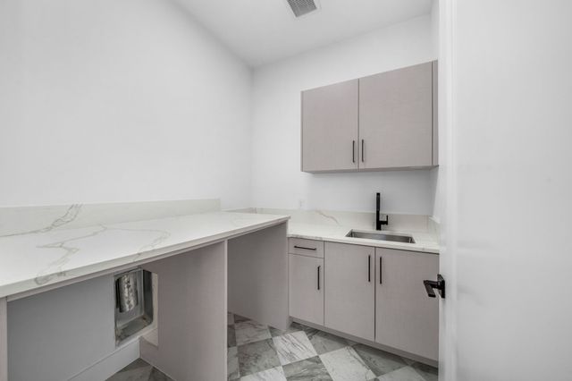 3739 Royal Lane, Dallas, TX 75229