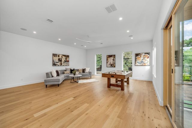 3739 Royal Lane, Dallas, TX 75229