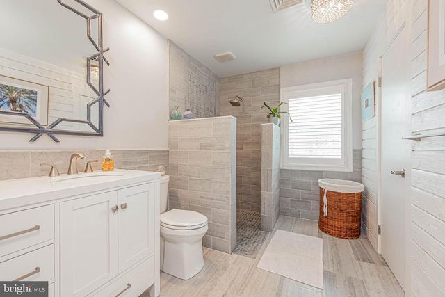 10600 PINE NEEDLE RD, Ocean City, MD 21842