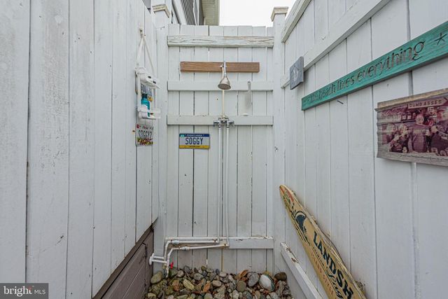10600 PINE NEEDLE RD, Ocean City, MD 21842
