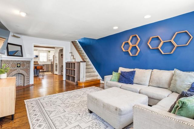7811 N FILLMORE ST, Philadelphia, PA 19111