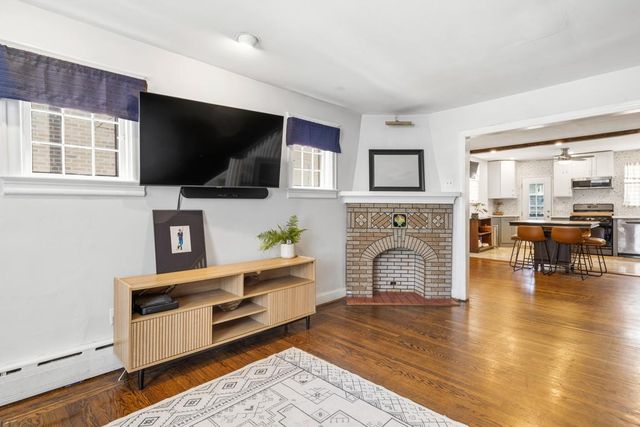 7811 N FILLMORE ST, Philadelphia, PA 19111