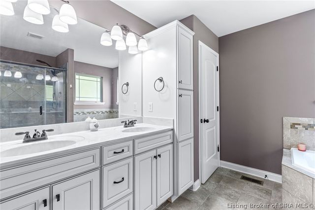 1013 Heritage Way, Greenville, IN 47124