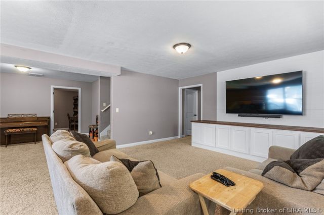1013 Heritage Way, Greenville, IN 47124