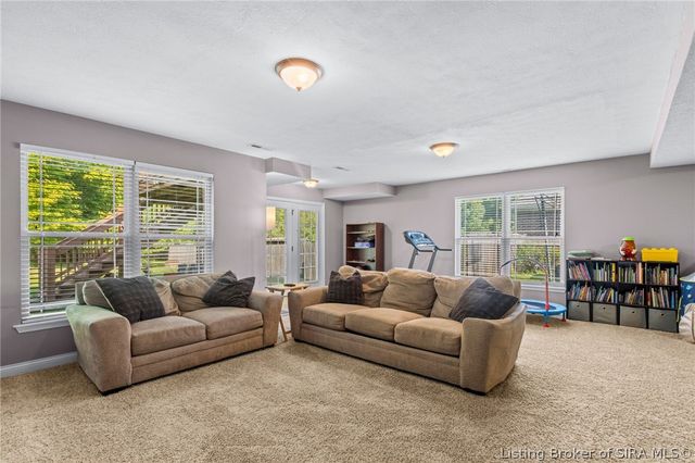 1013 Heritage Way, Greenville, IN 47124