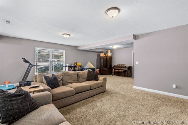 1013 Heritage Way, Greenville, IN 47124