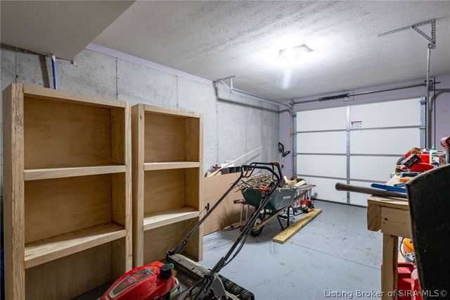 1013 Heritage Way, Greenville, IN 47124