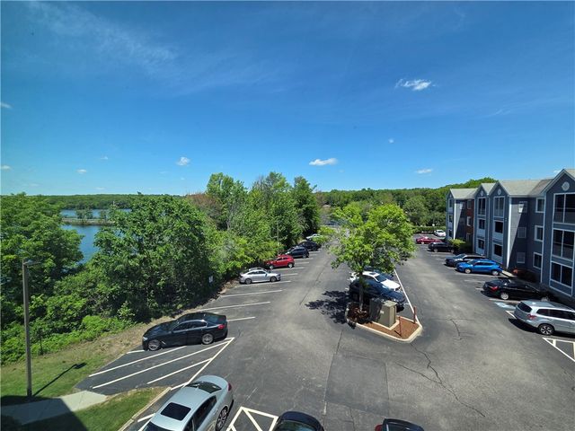 1800 Douglas Avenue 327, North Providence, RI 02904