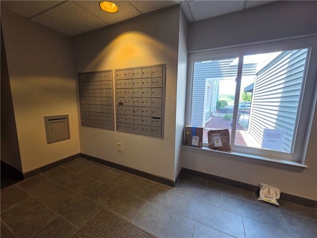 1800 Douglas Avenue 327, North Providence, RI 02904