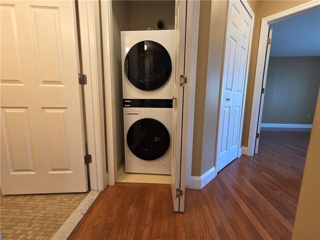 1800 Douglas Avenue 327, North Providence, RI 02904