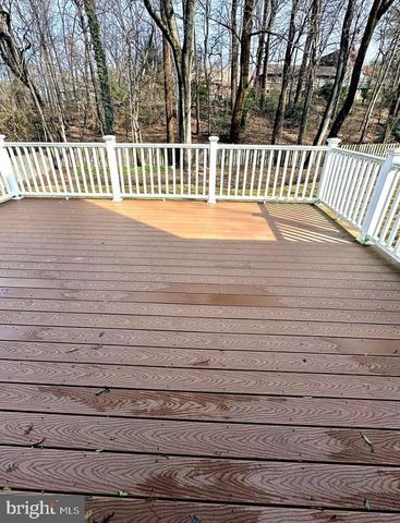 6426 NOBLE DR, Mclean, VA 22101