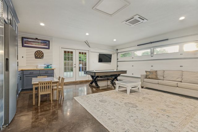 4241 Bilglade Road, Fort Worth, TX 76109