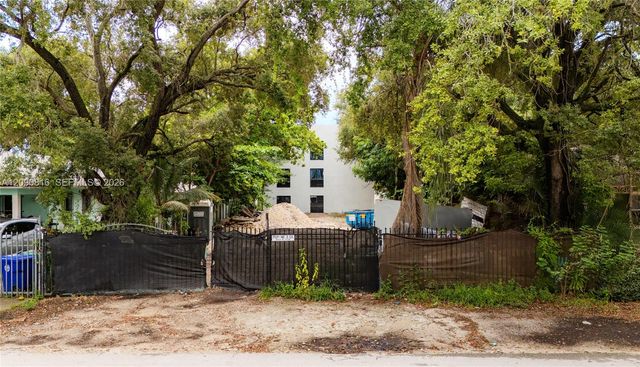7521 NE 3rd Court, Miami, FL 33138