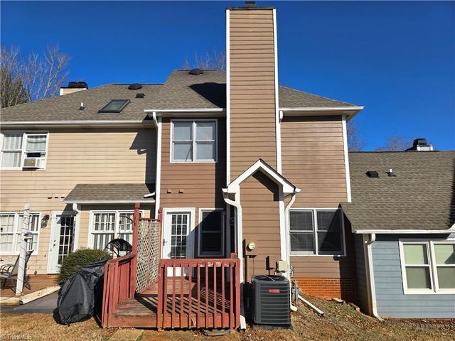 2808 Shadowbrook Lane, Winston-salem, NC 27103