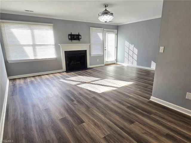 2808 Shadowbrook Lane, Winston-salem, NC 27103