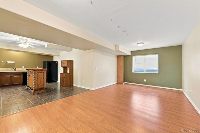 186 N Coolidge Way, Aurora, CO 80018