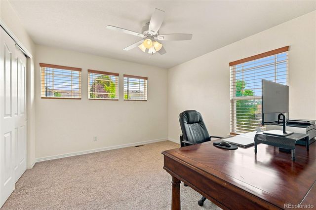 186 N Coolidge Way, Aurora, CO 80018