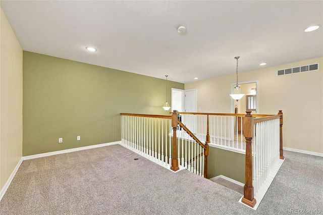 186 N Coolidge Way, Aurora, CO 80018
