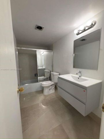 9001 Jacaranda Ln 107, Plantation, FL 33324