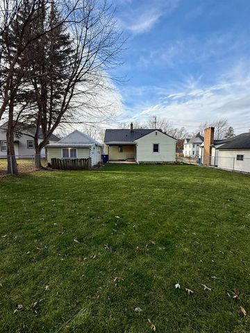 1219 Hammond Avenue, Waterloo, IA 50702