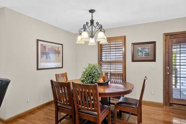 987 Cleveland Road, Houston, MO 65483