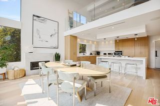 302 Ashland Avenue 301, Santa Monica, CA 90405