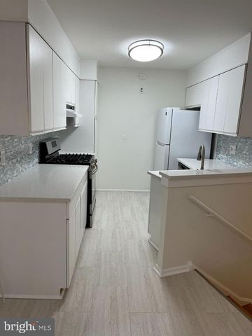 161 N HIGHLAND CIR, Bala Cynwyd, PA 19004