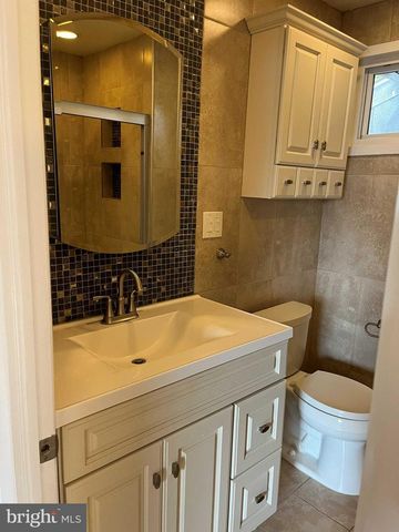 161 N HIGHLAND CIR, Bala Cynwyd, PA 19004