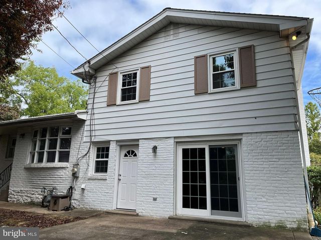161 N HIGHLAND CIR, Bala Cynwyd, PA 19004