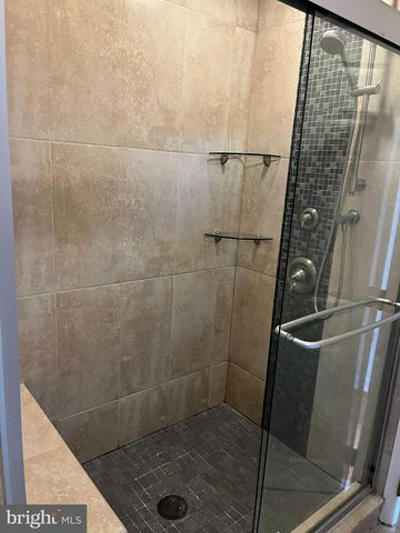 161 N HIGHLAND CIR, Bala Cynwyd, PA 19004