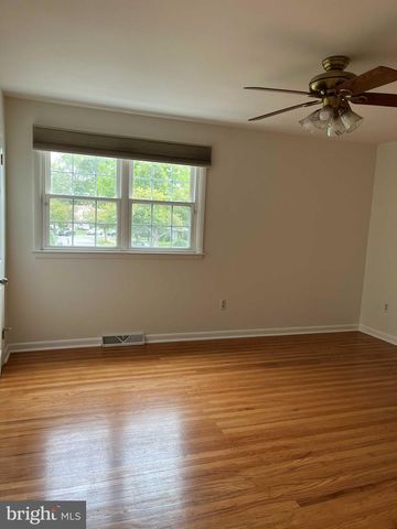 161 N HIGHLAND CIR, Bala Cynwyd, PA 19004