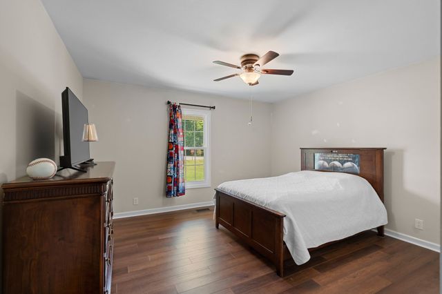 2222 Delay Dr, Lascassas, TN 37085