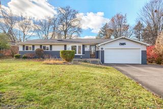 2468 Ketzler Drive, Flint, MI 48507