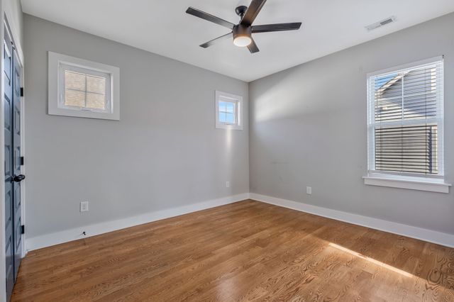 1914 Owen St, Nashville, TN 37208