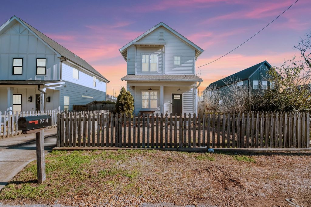 1914 Owen St, Nashville, TN 37208