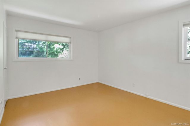 3 Shaw Lane, Hartsdale, NY 10530