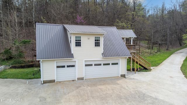 489 Hickory Grove Rd, Madisonville, TN 37354