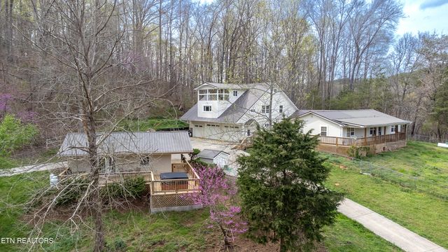 489 Hickory Grove Rd, Madisonville, TN 37354