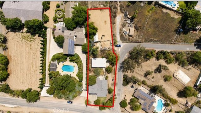 2575 Hillside Avenue, Norco, CA 92860