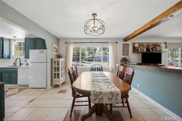 2575 Hillside Avenue, Norco, CA 92860