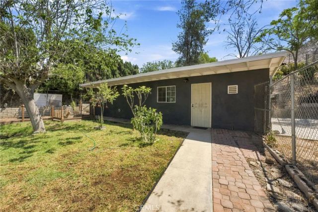 2575 Hillside Avenue, Norco, CA 92860