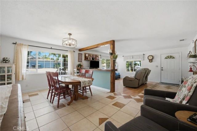 2575 Hillside Avenue, Norco, CA 92860