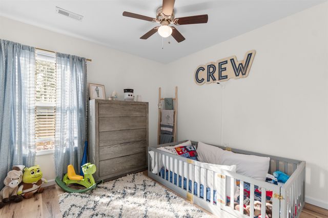 140 Leadwood St., Andrews, SC 29510