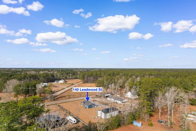 140 Leadwood St., Andrews, SC 29510