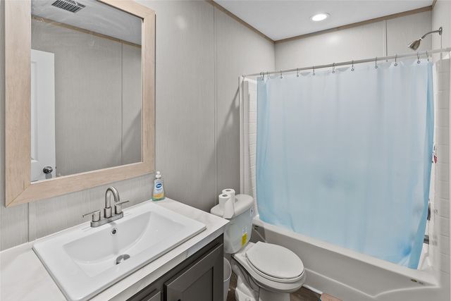 10616 Mustang Drive, Godley, TX 76044